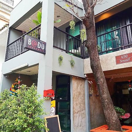 Badu Sukhumvit Dormitory กรุงเทพมหานคร ภายนอก รูปภาพ