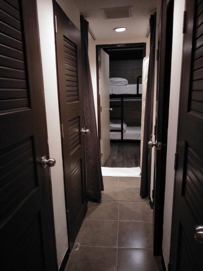 Badu Sukhumvit Dormitory กรุงเทพมหานคร ภายนอก รูปภาพ