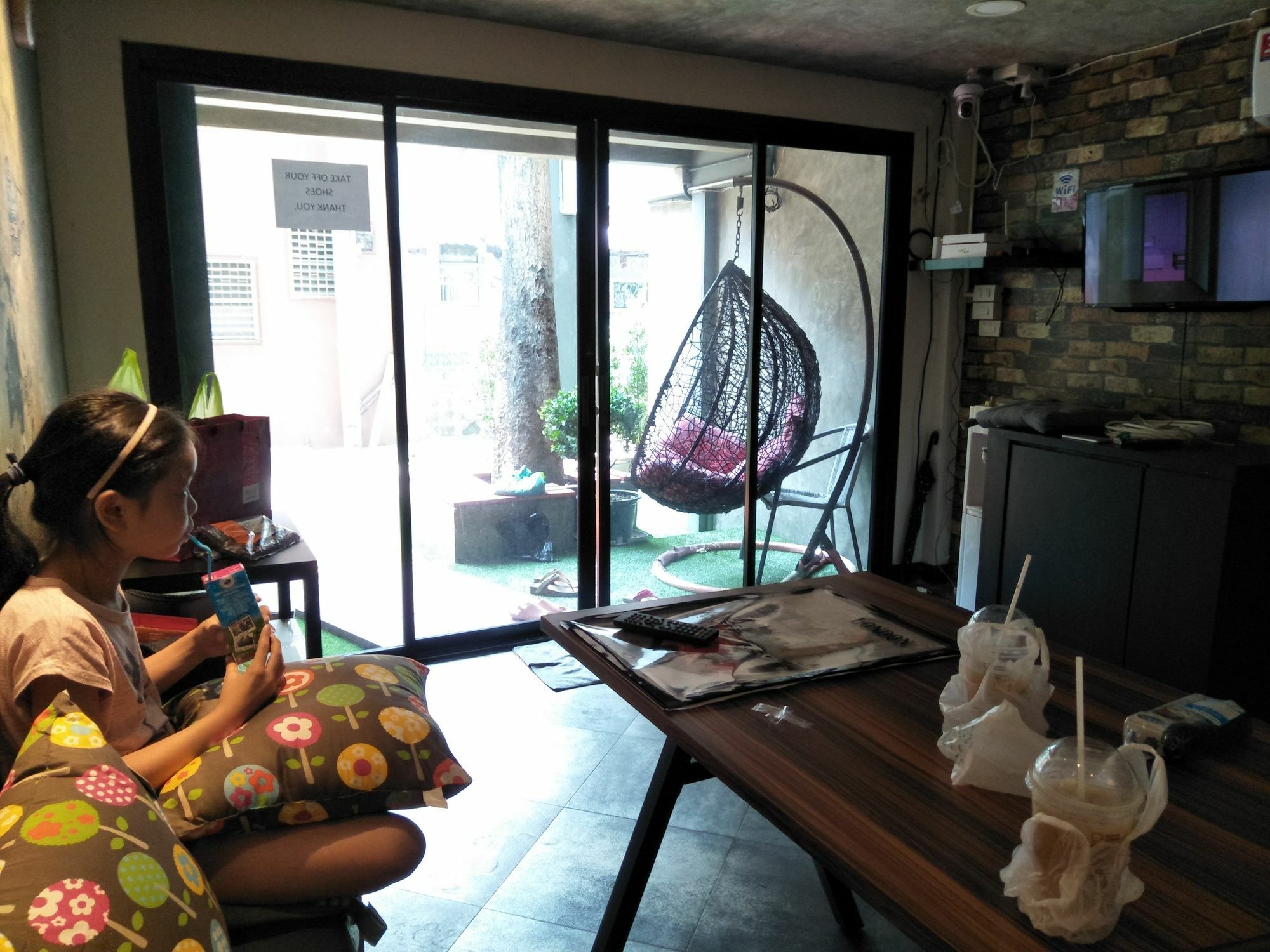 Badu Sukhumvit Dormitory กรุงเทพมหานคร ภายนอก รูปภาพ