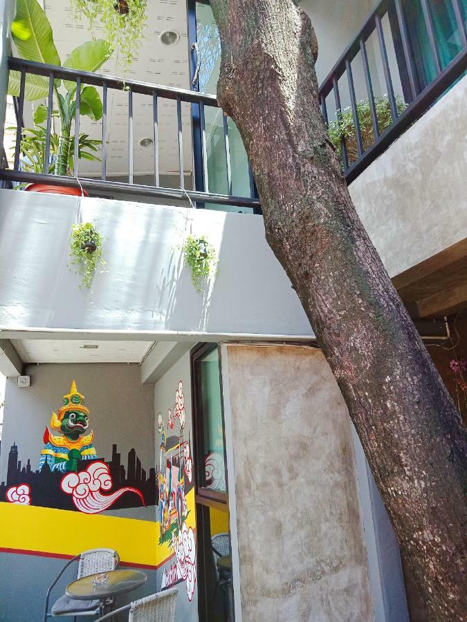 Badu Sukhumvit Dormitory กรุงเทพมหานคร ภายนอก รูปภาพ