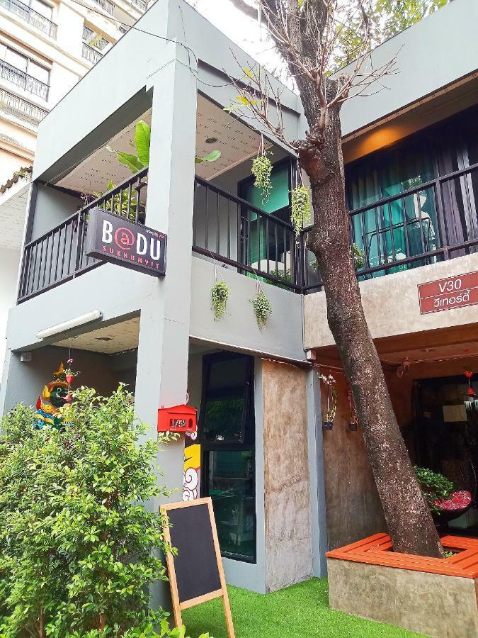 Badu Sukhumvit Dormitory กรุงเทพมหานคร ภายนอก รูปภาพ
