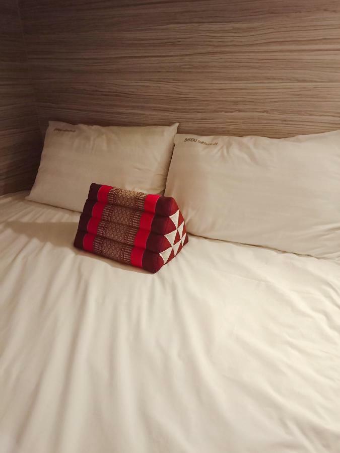 Badu Sukhumvit Dormitory กรุงเทพมหานคร ภายนอก รูปภาพ